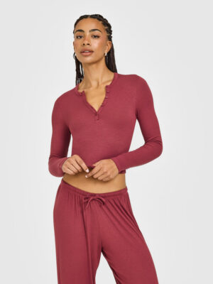 AT HOME NIGHT BUTTON DOWN LONG SLEEVE TOP