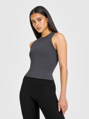 SOFTMOTION HIGH NECK MID VEST WITH WHITE LOGO