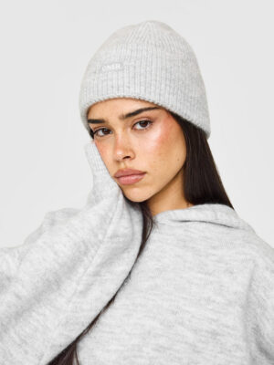 KNIT BEANIE