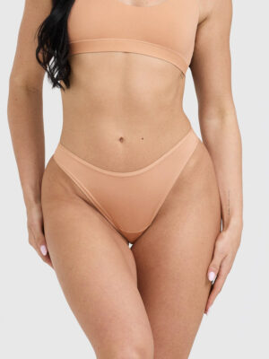 SILHOUETTE THONG
