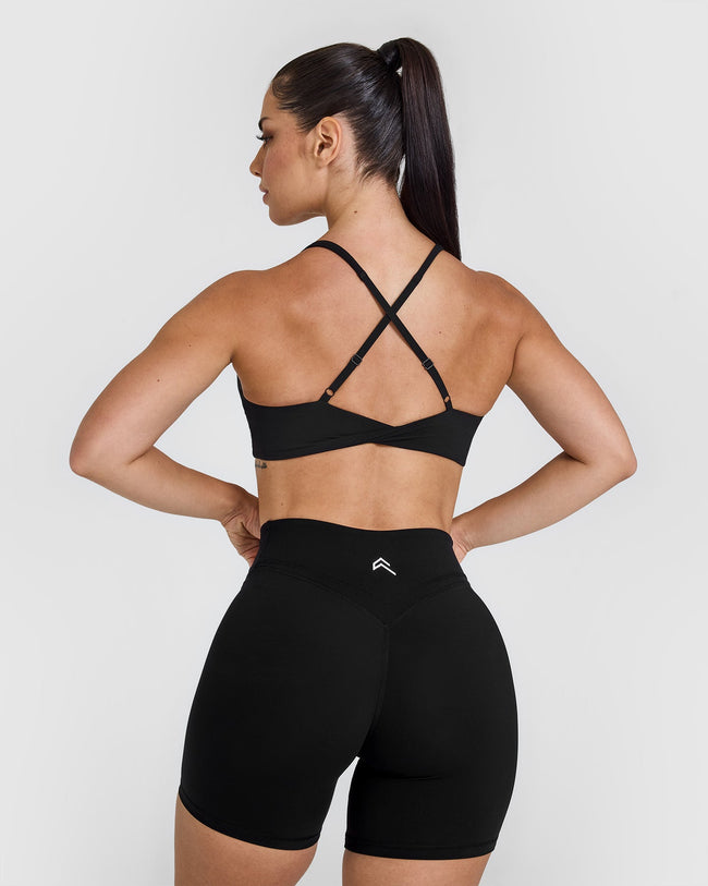 240805_LEGENDARYUNIFIED_UNIFIED_MICRO_BRALETTE_BLACK_PDP_1440x1800_02_650x.jpg