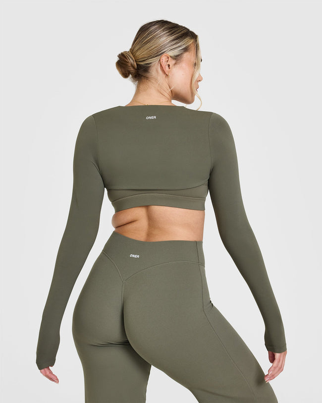 240927_SOFTMOTION_SHRUG_ALPINEGREEN_PDP_1440x1800_02_650x.jpg