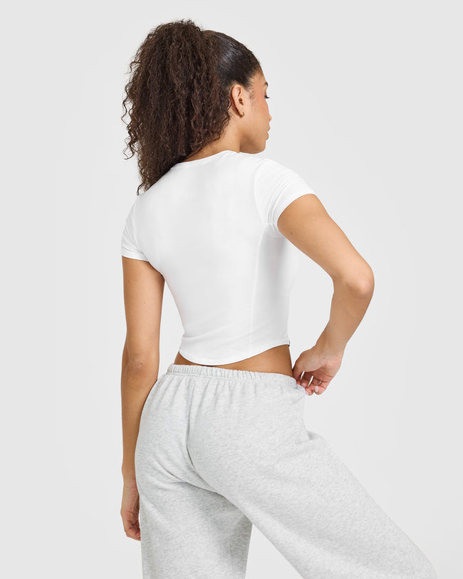 241203_NOOS_MELLOW_SOFT_MID_SHORT_SLEEVE_T-SHIRT_WHITE_PDP_1440x1800_02_650x.jpg