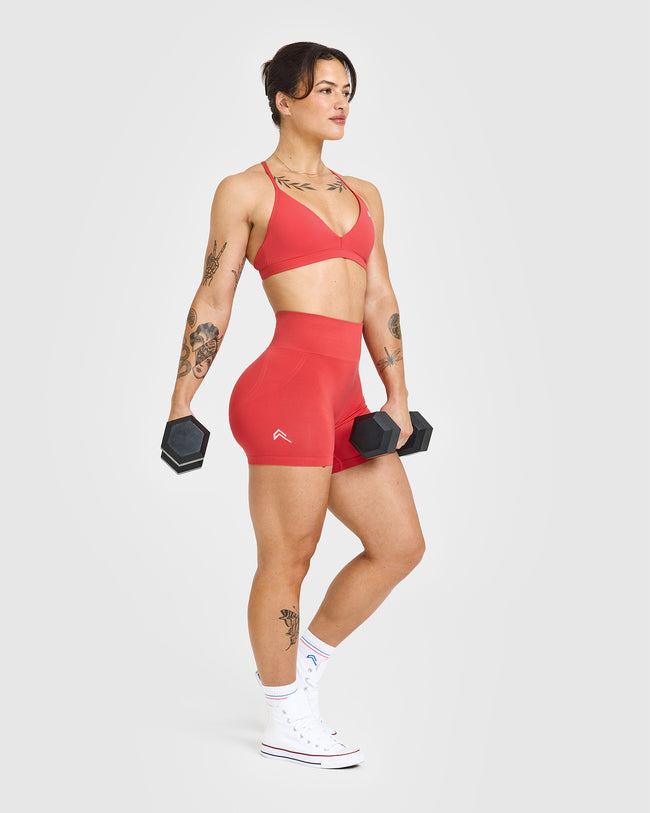 241212_OAXKELLYMATTHEWS_EFFORTLESS_SHORTS_SWEETRED_PDP_1440x1800_03_650x.jpg