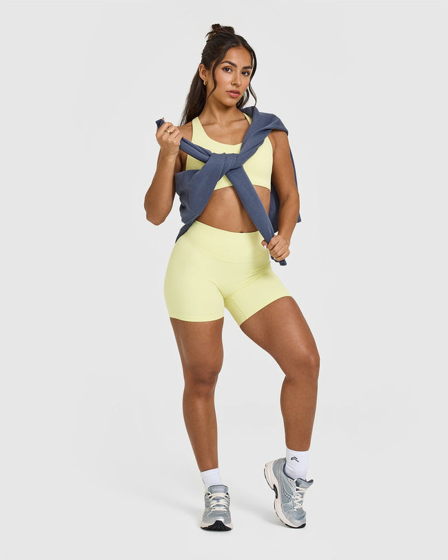 250123_LIFTING_TEAM_SOFTMOTION_SHORTS_PASTELYELLOW_PDP_1440x1800_03_650x.jpg