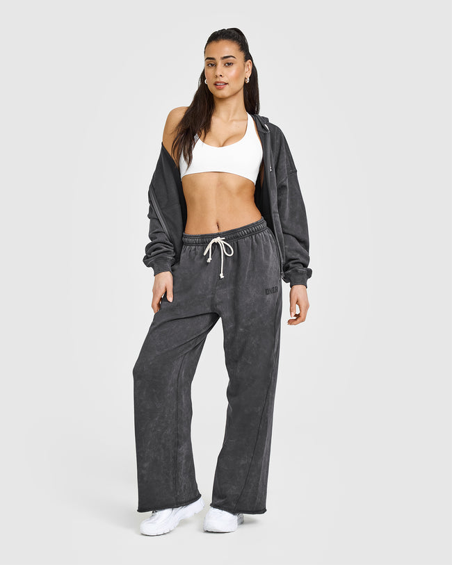 250205_LIFESTYLE_BAU_RAW_LOUNGE_WIDE_LEG_JOGGERS_COAL_PDP_1440x1800_03_650x.jpg