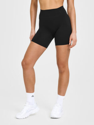 TIMELESS HIGH WAISTED SHORTS 6"
