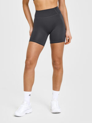 TIMELESS HIGH WAISTED SHORTS 6"