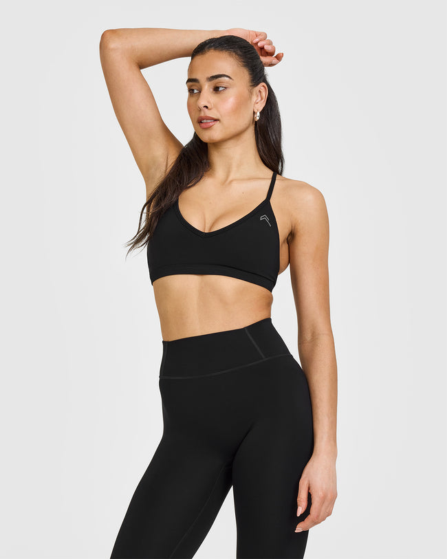 250205_RESHOOT_TIMELESS_STRAPPY_BRALETTE_BLACK_PDP_1440x1800_01_650x.jpg