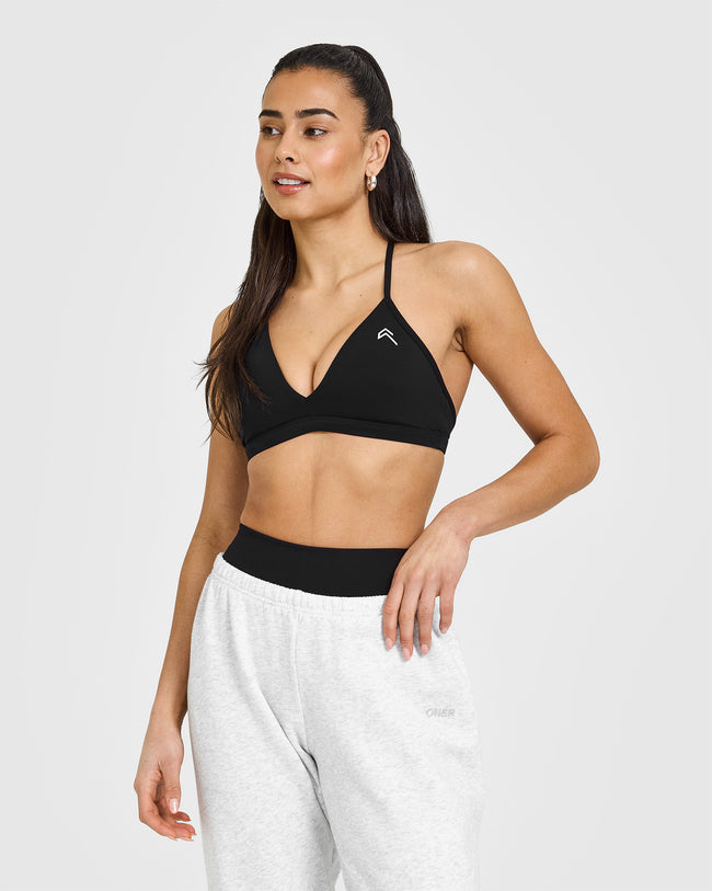 250205_RESHOOT_UNIFIED_ULTRA_MICRO_V_NECK_BRALETTE_BLACK_PDP_1440x1800_01_650x.jpg
