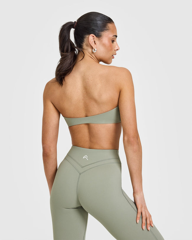 250227_STRONG_IS_A_STATEMENT_UNIFIED_MICRO_BANDEAU_SOFTSAGEGREEN_PDP_1440x1800_02_650x.jpg