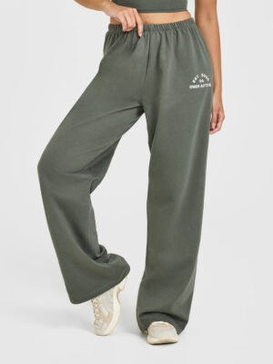 LIGHTWEIGHT STRAIGHT LEG SWEATPANTS WITH GRAPHIC