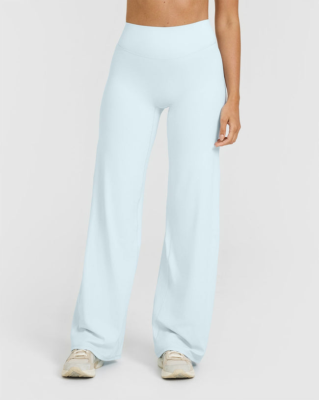 250307_BEYOND_MOVEMENT_SOFTMOTION_STRAIGHT_LEG_BOTTOMS_CLOUDBLUE_PDP_1440x1800_01_650x.jpg