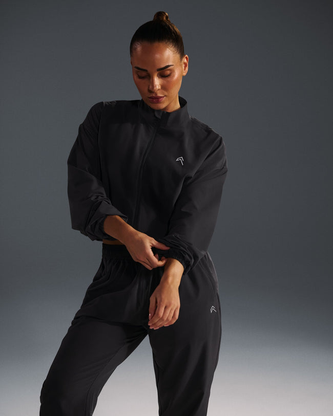 250409_HYBRID_AIRMOVE_JACKET_BLACK_PDP_1440x1800_04_650x.jpg