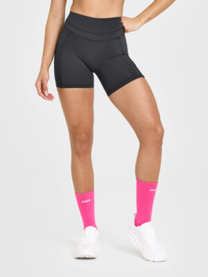 UNIFIED HIGH WAISTED POCKET SHORTS 6"