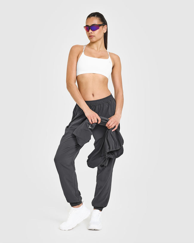 250410_HYBRID_AIRMOVE_JOGGERS_COAL_PDP_1440x1800_03_650x.jpg