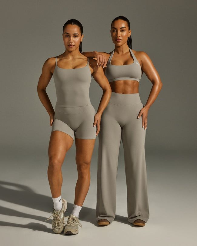 250414_SUMMERSEASONAL_EASYLIFT_HALTER_BRALETTE_WARMSAND_PDP_1440x1800_02_650x.jpg