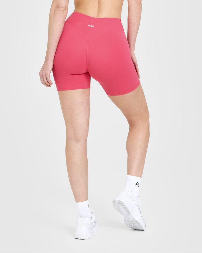 250416_SUMMERSEASONAL_SOFTMOTION_SHORTS_VELVETPINK_PDP_1440x1800_02_650x.jpg