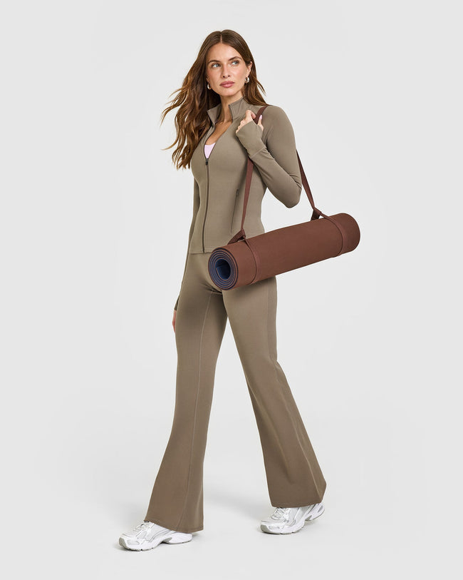 250513_ALWAYSINONER_SOFTMOTION_JACKET_MOSSBROWN_PDP_1440x1800_03_650x.jpg