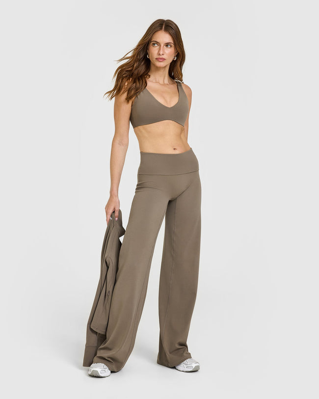 250513_ALWAYSINONER_SOFTMOTION_SCOOP_BACK_BRALETTE_MOSSBROWN_PDP_1440x1800_03_650x.jpg