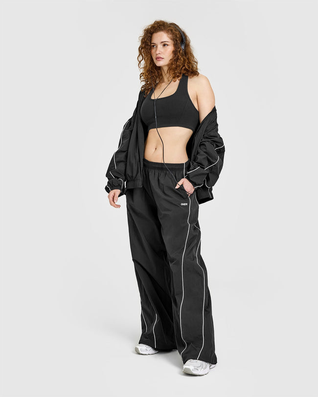 250514_ALWAYSINONER_MELLOW_RIB_SQUARE_NECK_BRA_SOFTBLACK_PDP_1440x1800_03_650x.jpg