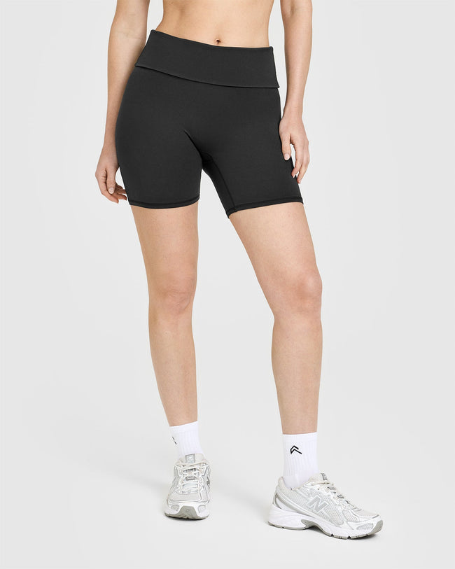 250514_ALWAYSINONER_SOFTMOTION_FOLDOVER_SHORTS_SOFTBLACK_PDP_1440x1800_01_650x.jpg