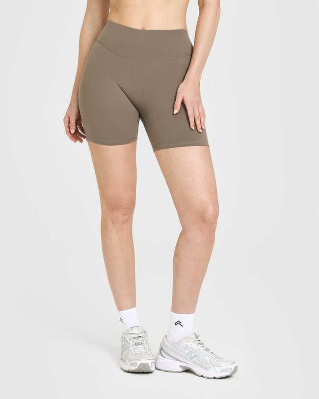 250514_ALWAYSINONER_SOFTMOTION_SHORTS_MOSSBROWN_PDP_1440x1800_01_650x.jpg