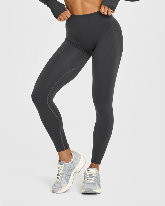 ACCENTUATE_ENHANCELIFT_SEAMLESS_LEGGINGSS_COAL_250709_PDP_1440x1800_01_650x.jpg