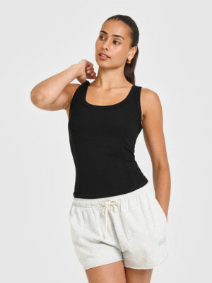 MELLOW RIB SCOOP NECK TANK TOP