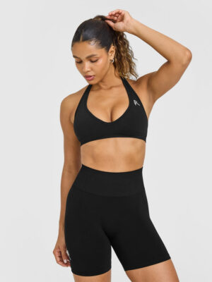 EFFORTLESS SEAMLESS HALTER NECK SPORTS BRA WITH WHITE LOGO