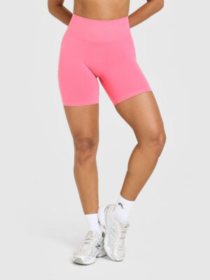 EFFORTLESS SEAMLESS SHORTS WITH WHITE LOGO