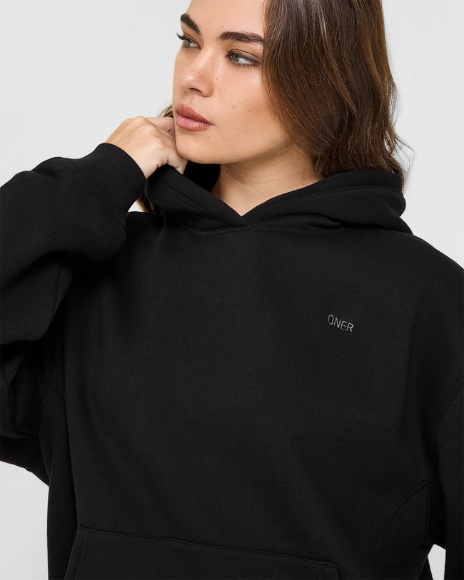 BAU_FOUNDATIONS_HOODIE_BLACK_250827_PDP_1440x1800_05_650x.jpg