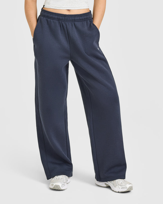 BAU_FOUNDATIONS_STRAIGHT_LEG_JOGGER_TRUEBLUE_250827_PDP_1440x1800_01_650x.jpg