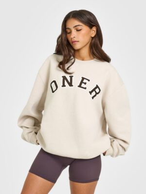 FOUNDATIONS OVERSIZED ONER GIRLFRIEND SWEATSHIRT