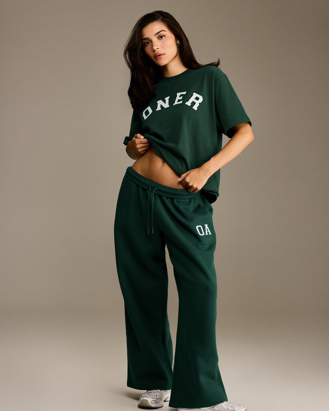 BAU_GRAPHIC_INJECT_OVERSIZED_ONER_GIRLFRIEND_WASHED_T-SHIRT_RACINGGREEN_250922_PDP_1440x1800_02_650x.jpg