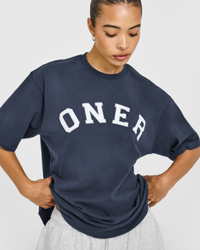 BAU_GRAPHIC_INJECT_OVERSIZED_ONER_GIRLFRIEND_WASHED_T-SHIRT_TRUEBLUE_250917_PDP_1440x1800_05_650x.jpg