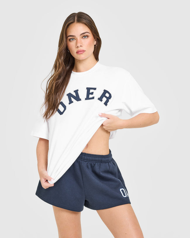 BAU_GRAPHIC_INJECT_OVERSIZED_ONER_GIRLFRIEND_WASHED_T-SHIRT_WHITE_250930_PDP_1440x1800_01_650x.jpg