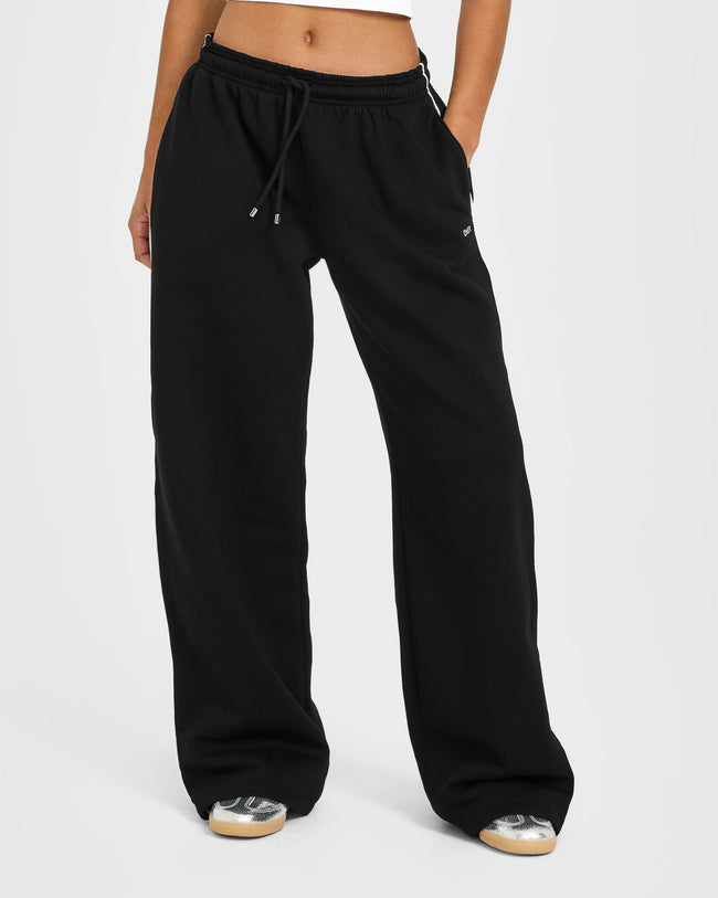 BAU_JERSEY_TRACKSUIT_STRAIGHT_LEG_JOGGERS_BLACK_250922_PDP_1440x1800_01_650x.jpg