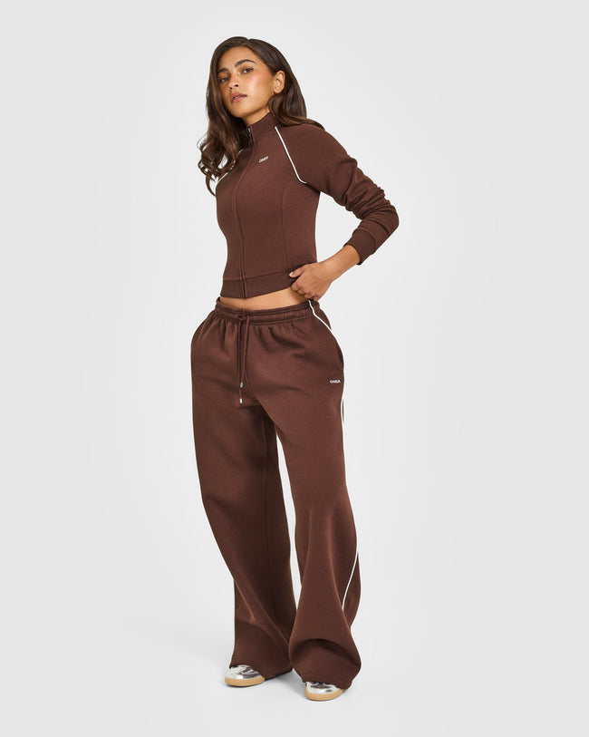 BAU_JERSEY_TRACKSUIT_ZIP_THROUGH_JACKET_ESPRESSOBROWN_250922_PDP_1440x1800_03_650x.jpg