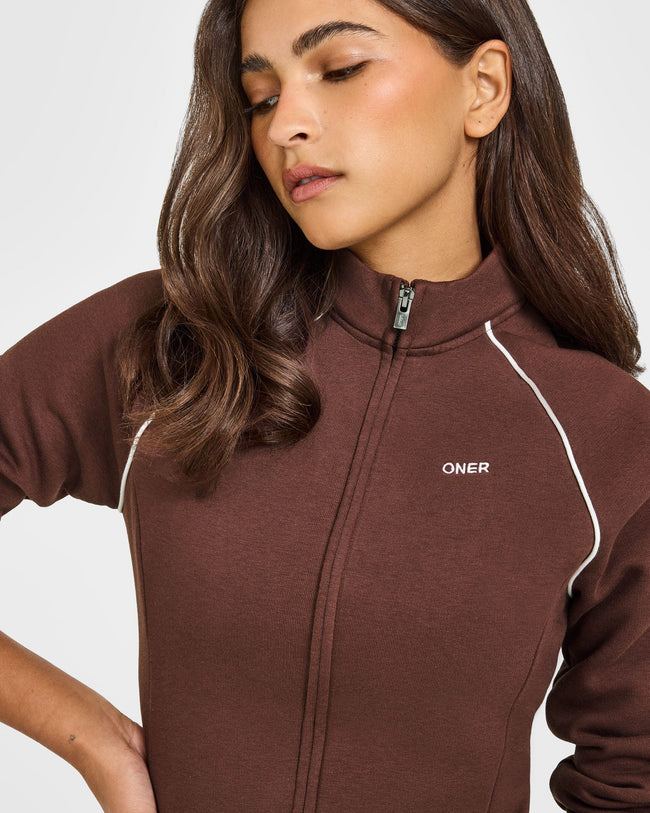 BAU_JERSEY_TRACKSUIT_ZIP_THROUGH_JACKET_ESPRESSOBROWN_250922_PDP_1440x1800_04_650x.jpg