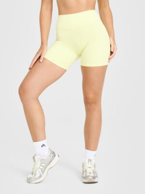 SOFTMOTION HIGH WAISTED SHORTS 6"