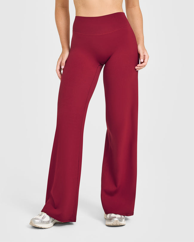 BAU_SOFTMOTION_STRAIGHT_LEG_BOTTOMS_RUBYRED_250805_PDP_1440x1800_01_650x.jpg