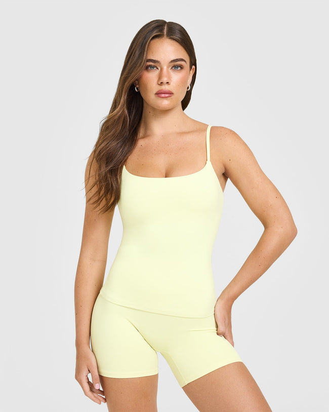BAU_SOFTMOTION_STRAPPY_VEST_BUILT_IN_BRA_SHELF_PASTELYELLOW_250805_PDP_1440x1800_01_650x.jpg