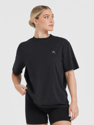 CLASSIC OVERSIZED LIGHTWEIGHT T-SHIRT