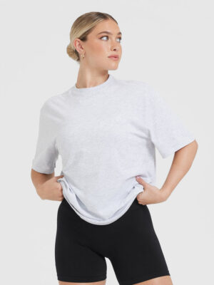 CLASSIC OVERSIZED LIGHTWEIGHT T-SHIRT