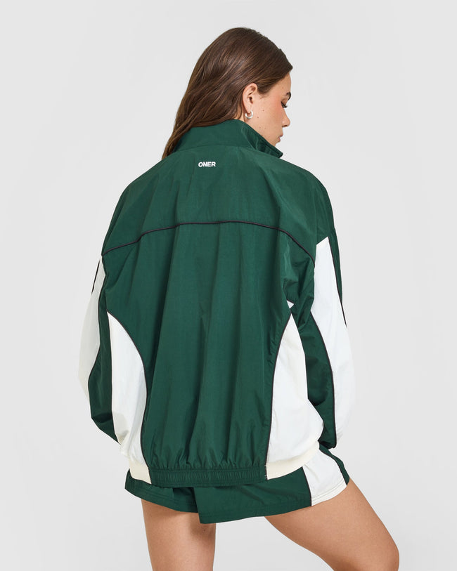 LIFESTYLE_BAU_OVERSIZED_PIPED_WOVEN_TRACK_JACKET_RACINGGREEN_250806_PDP_1440x1800_02_650x.jpg