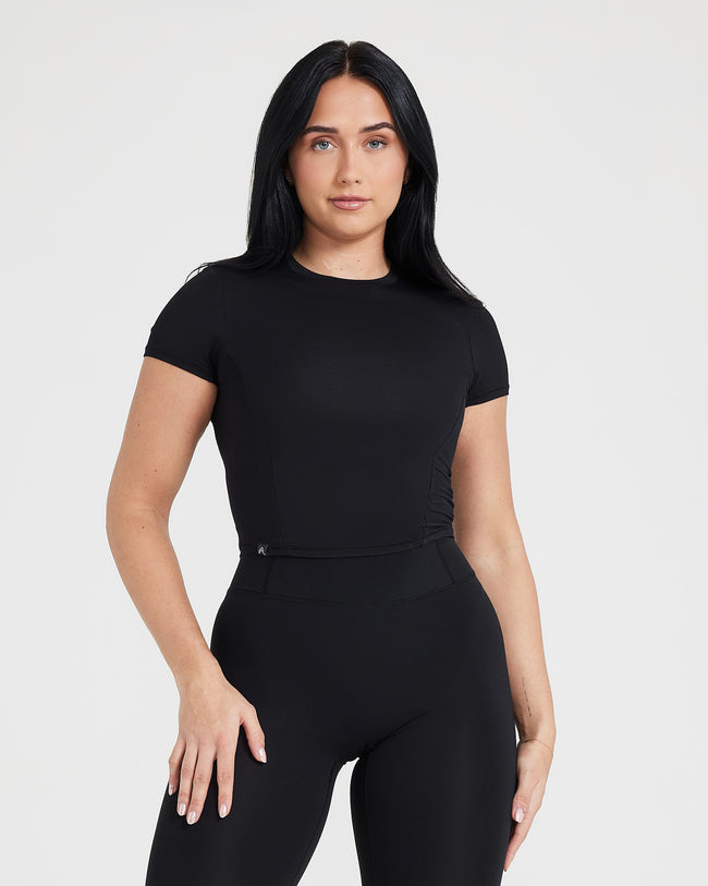 MELLOW_SOFT_MID_SHORT_SLEEVE_T-SHIRT_BLACK_01_650x.jpg