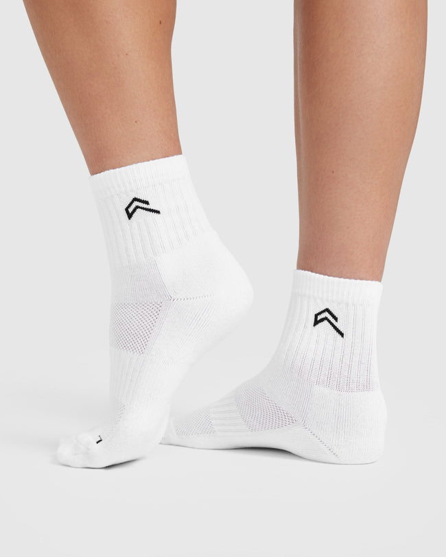 MID_CREW_SOCK_WHITE_03_650x.jpg