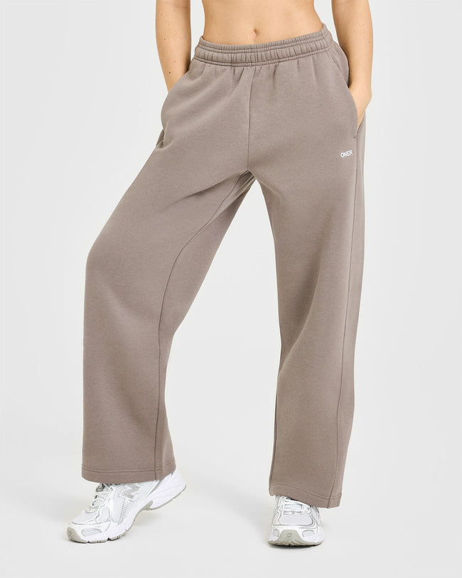 NOOS_FOUNDATIONS_STRAIGHT_LEG_JOGGERS_MINKYBROWN_250716_PDP_1440x1800_01_650x.jpg
