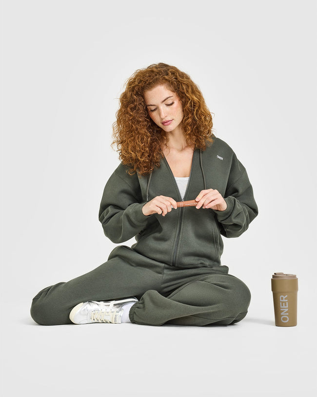 NOOS_FOUNDATIONS_ZIP_THROUGH_HOODIE_DARKKHAKI_250715_PDP_1440x1800_06_650x.jpg